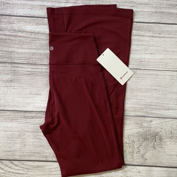 LULULEMON  Groove Pant Flare Super High Rise Leggings RED MERLOT Wine SIZE 4 NWT - Picture 3 of 15